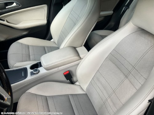 Mercedes-Benz GLA 200 ADVANCE 2015/2015